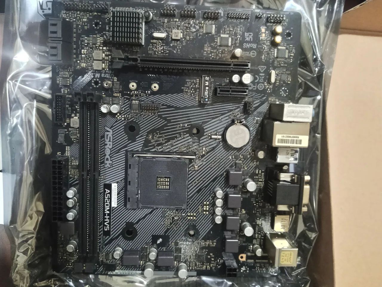 Placa mãe ASRockA520M-HVS - Foto 3