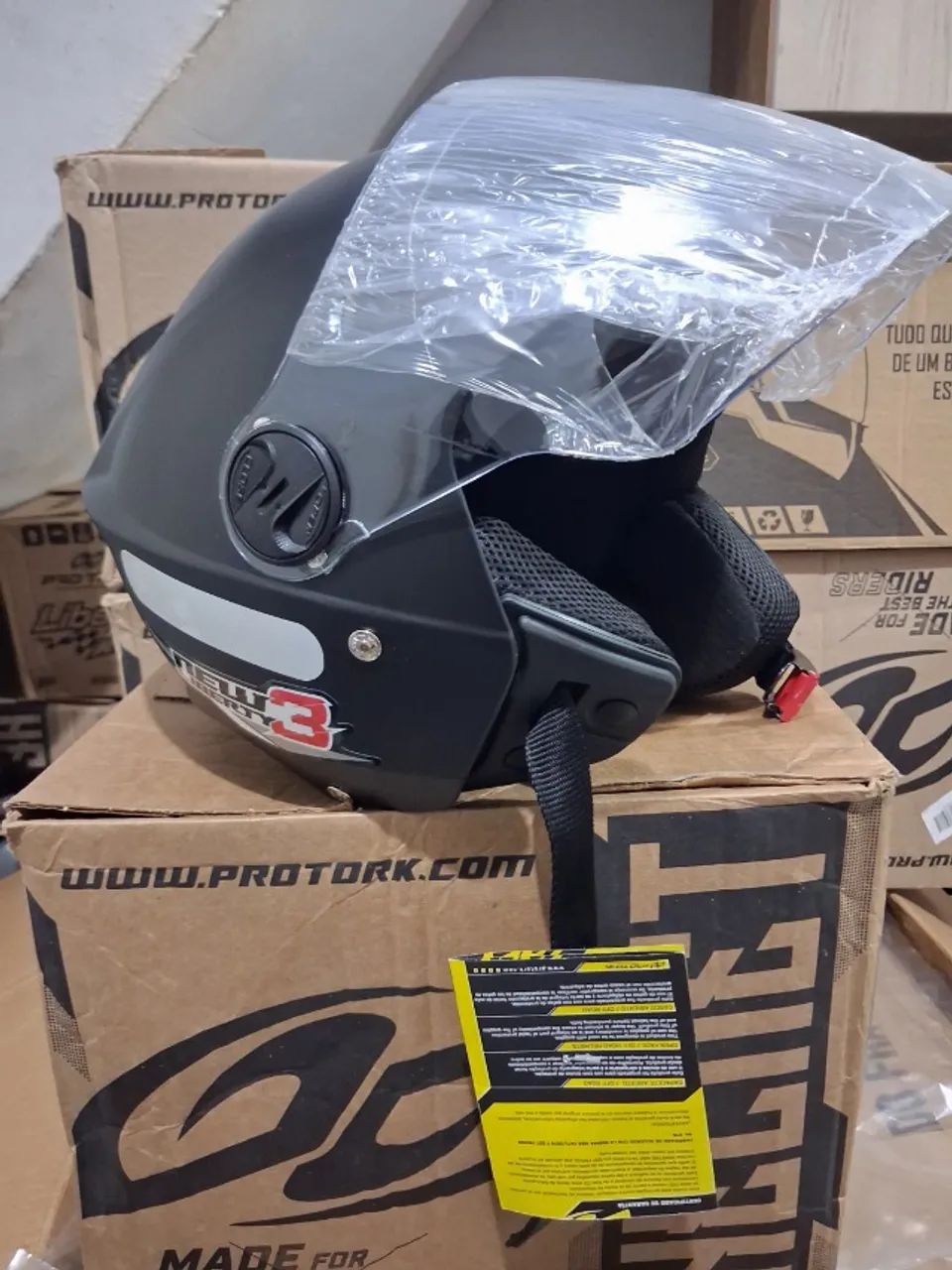 MEGA OFERTA!! CAPACETE NEW LIBERTY 3 PRETO