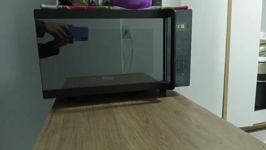 Micro-ondas Philco 28 Litros