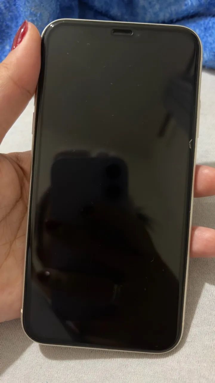 iPhone 11 branco 128gb 