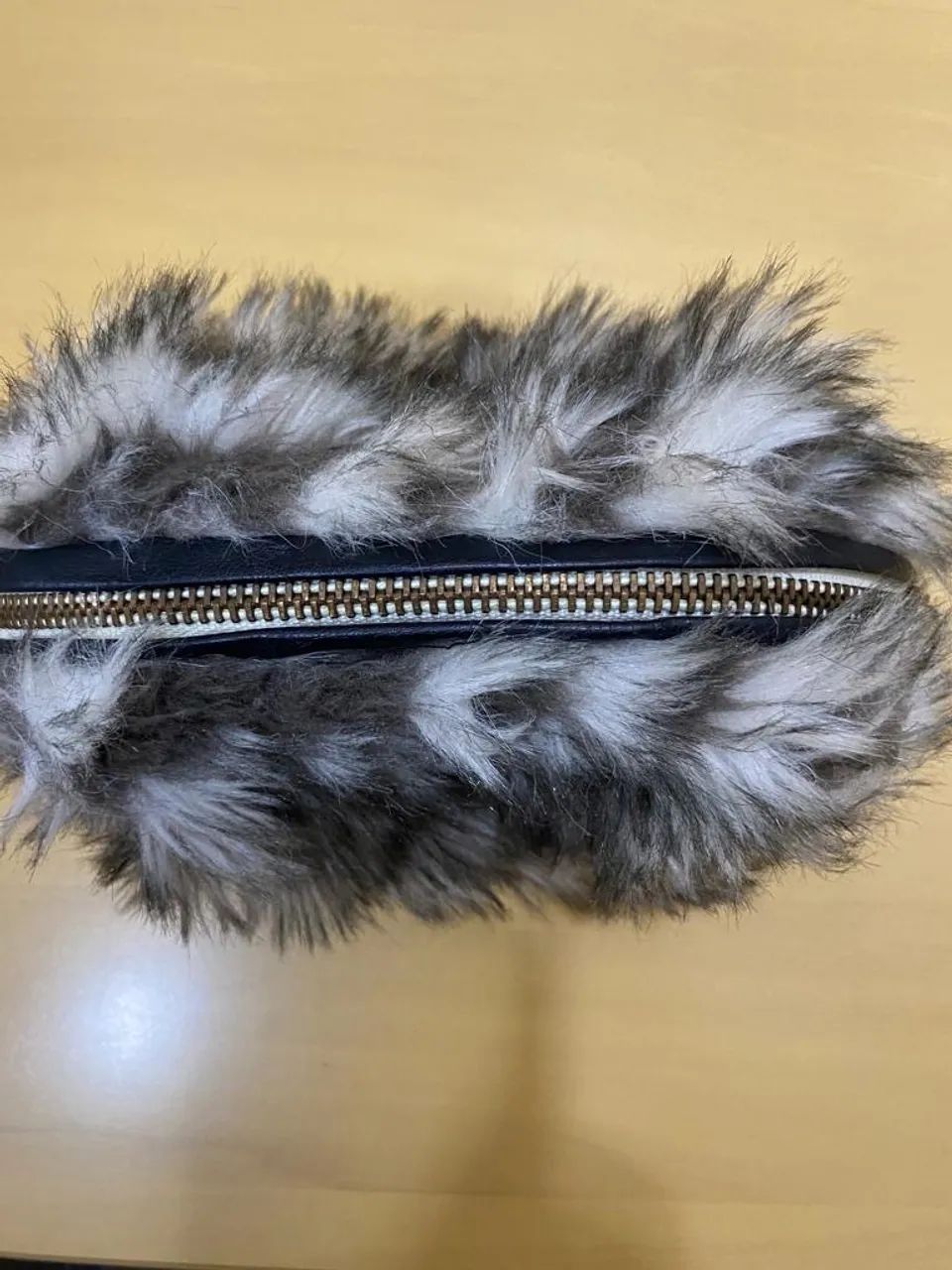 Necessaire maquiagem pelúcia Botswana - Foto 4