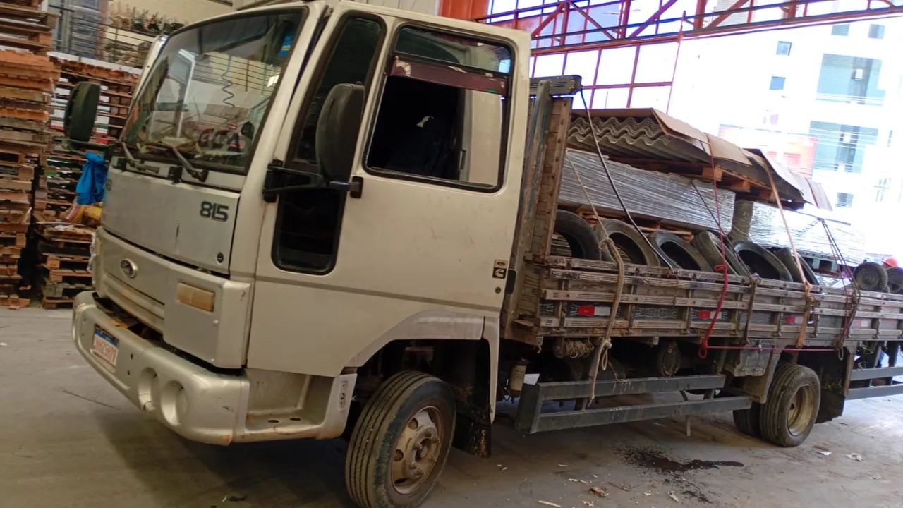 Ford cargo 815  - Foto 2