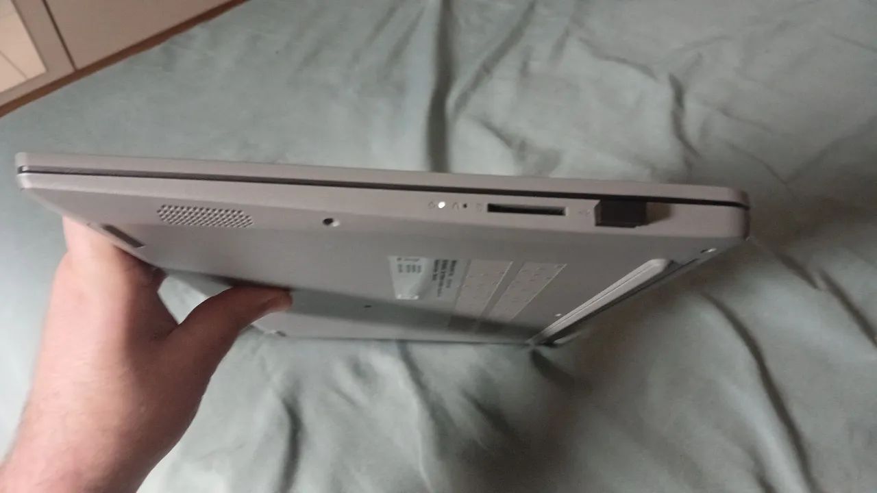 Notebook Lenovo  - Foto 3