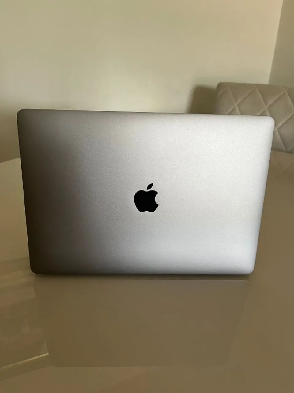 MacBook Pro 13" 2019 com i7 + 16 GB RAM + 1 TB SSD - Com Touch Bar - Foto 4