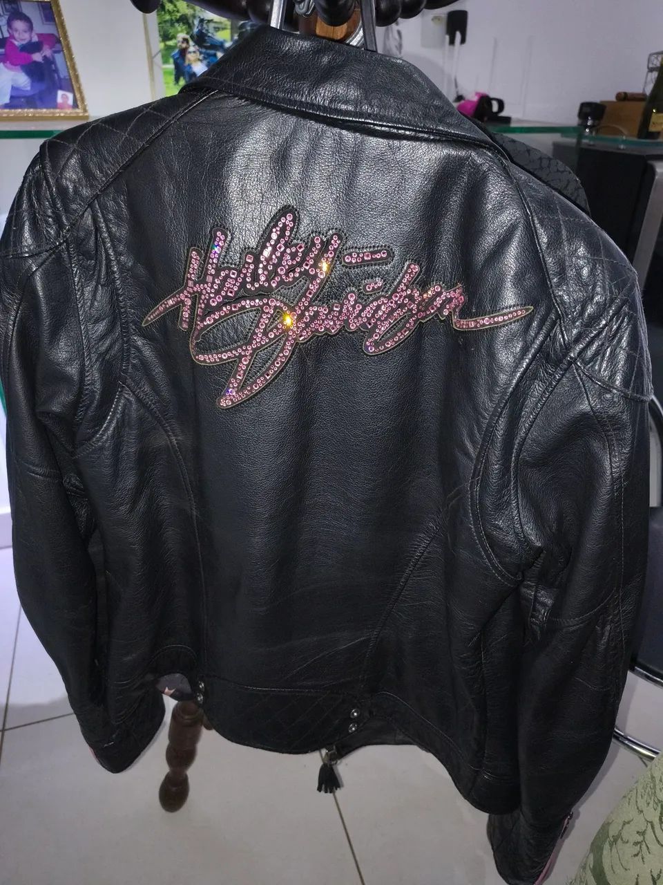 Jaqueta de Couro (P) Harley-Davidson & Swarovski Original - Foto 2