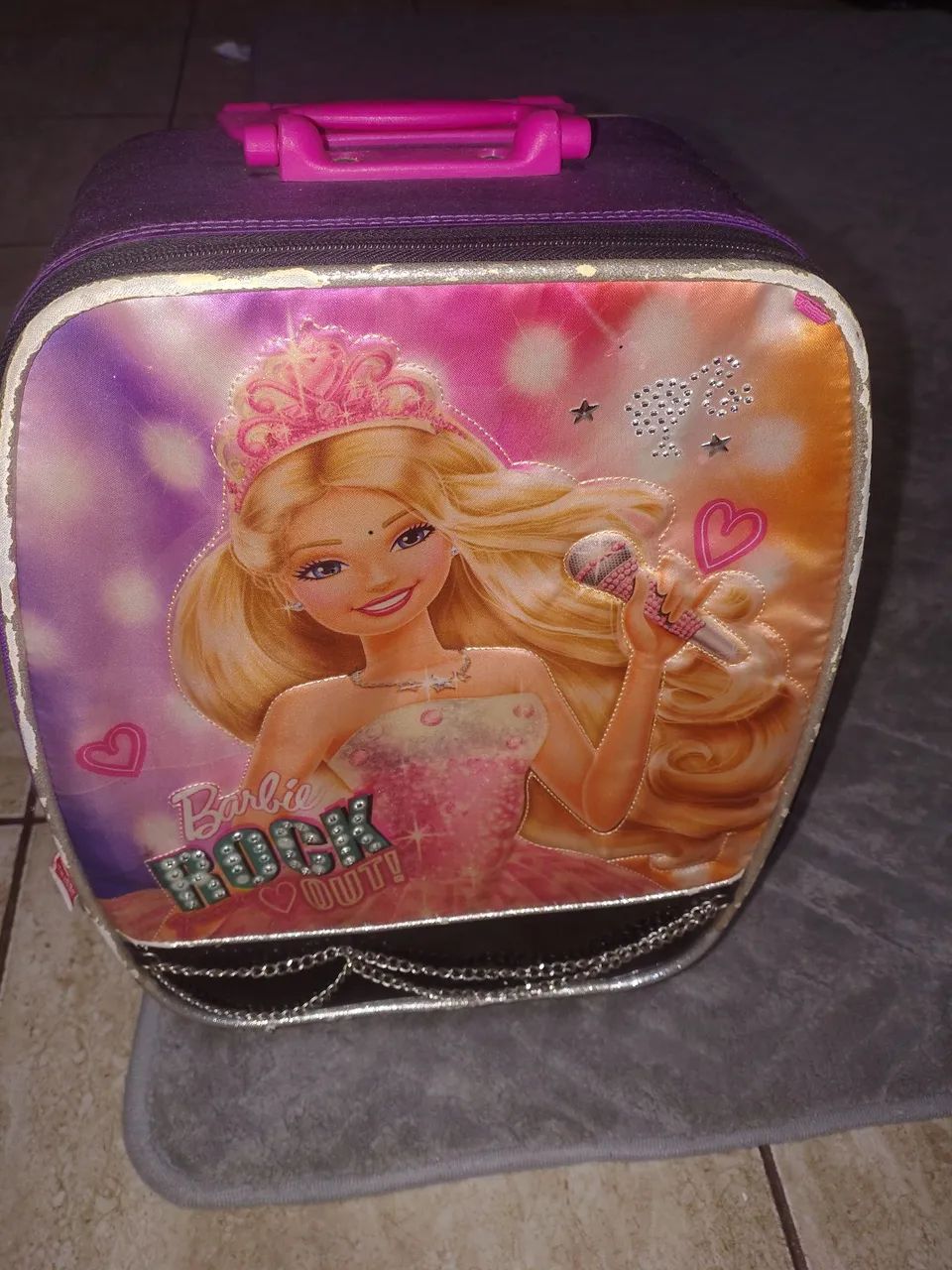  Vendo linda mala da Barbie  - Foto 4