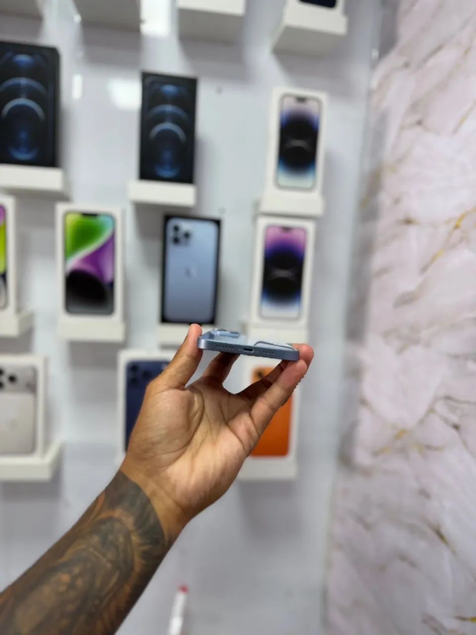 IPHONE 14 PLUS - 256GB ? R$ 2.899 - Foto 3