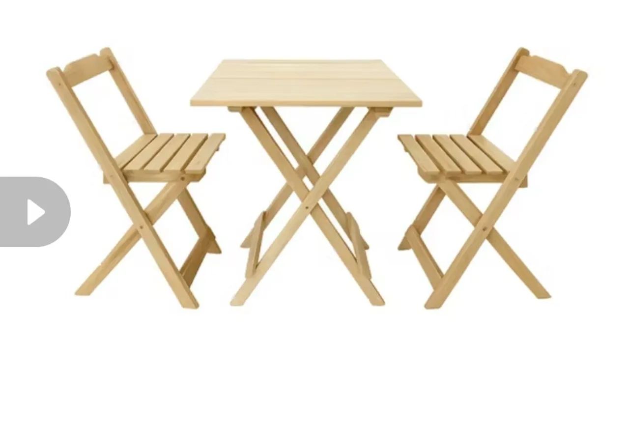 Mesa pequena 2 cadeiras