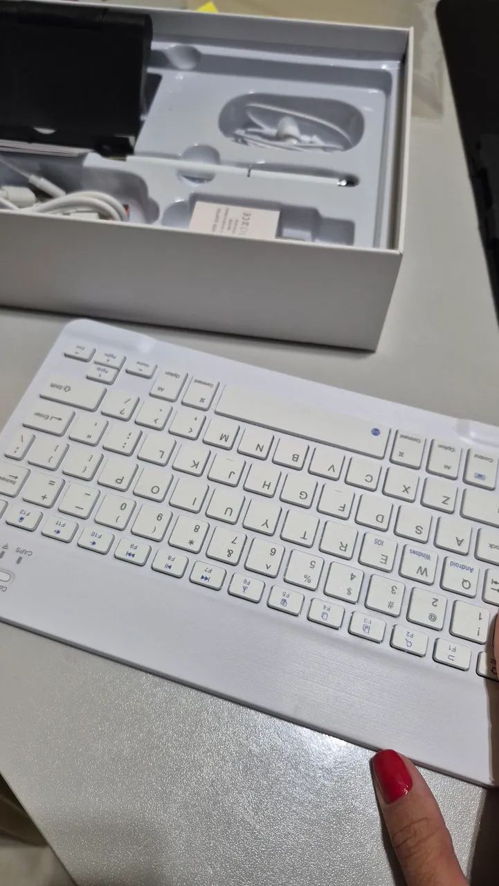 Tablet Pro 12 Novo com Acessórios  - Foto 4