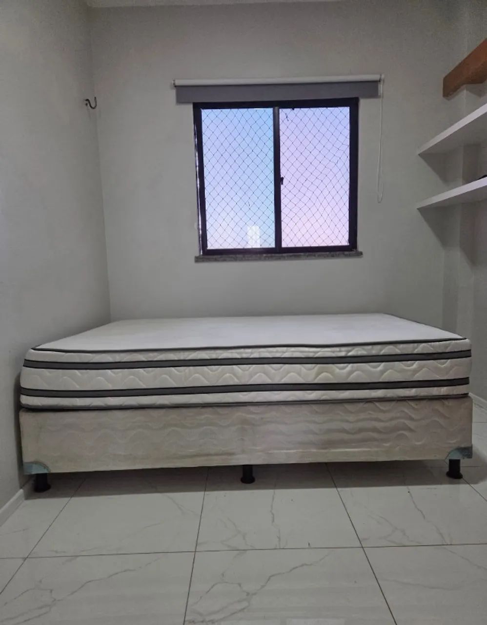 Cama Box Casal Completa (Base + Colchão Bari) - Desapego / Preço Baixo  Preço: - Foto 2