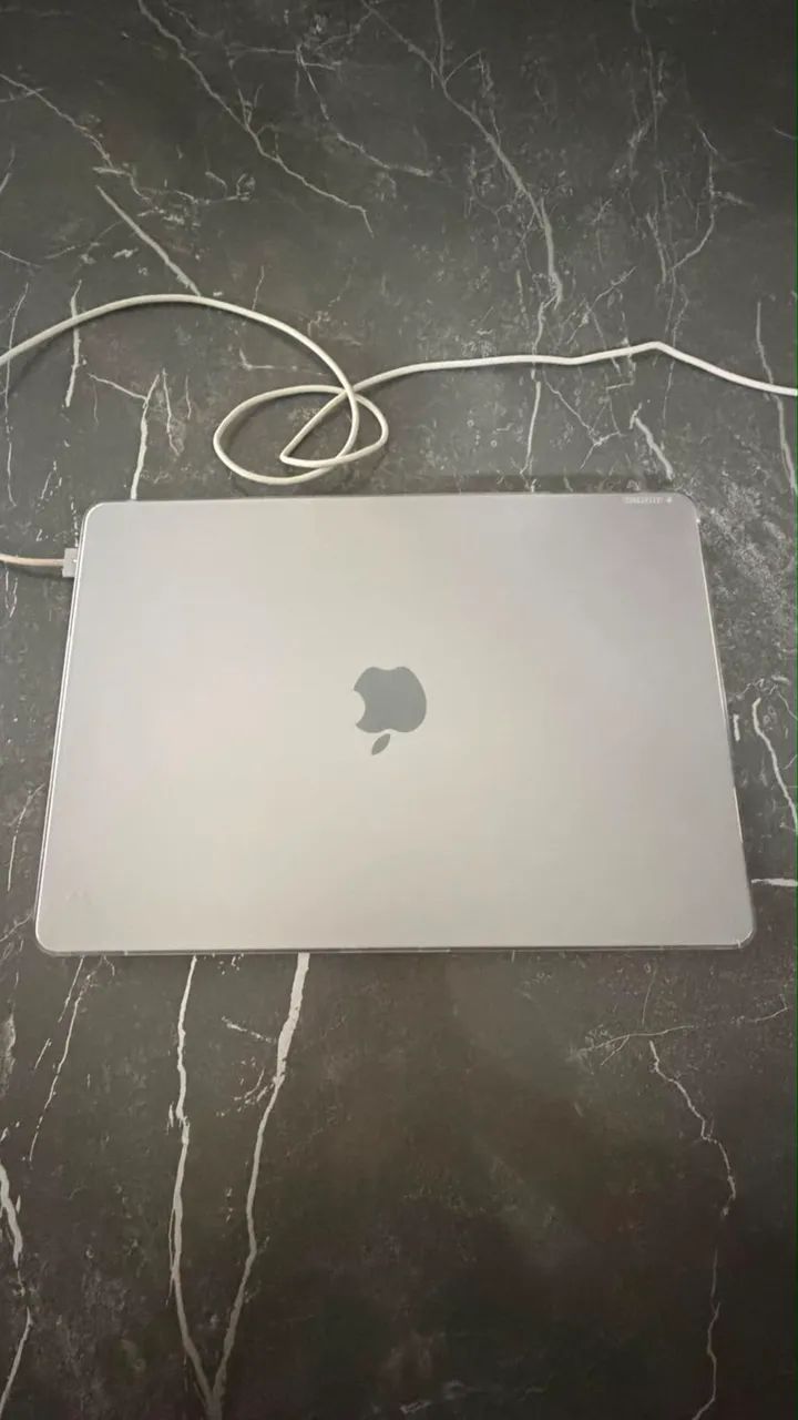 MACBOOK AIR M3 2024 - Foto 4