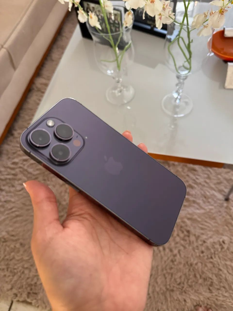 ? iPhone 14 Pro à venda!