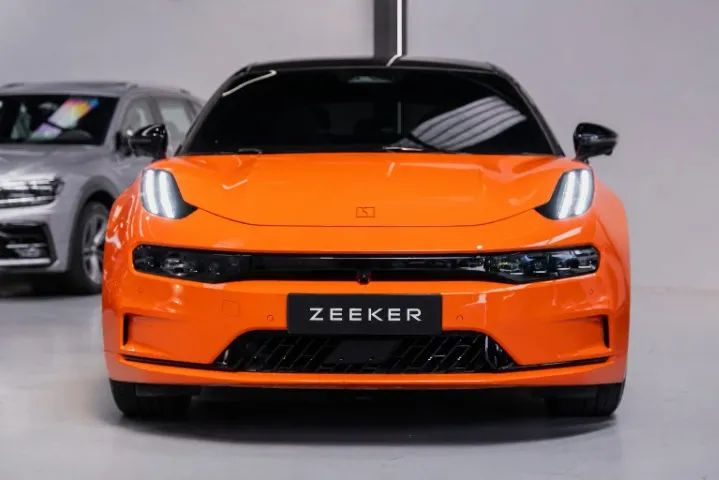 Zeekr 001 001 Flagship AWD (Elétrico) 2025