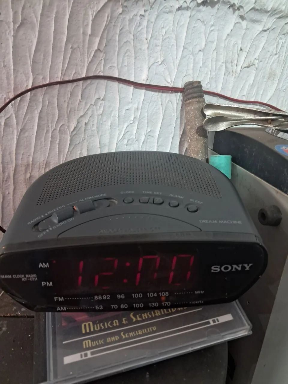 Radio relogio sanyo - Foto 3