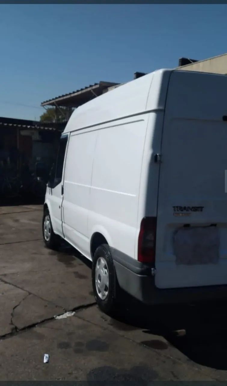 Ford Transit 2011