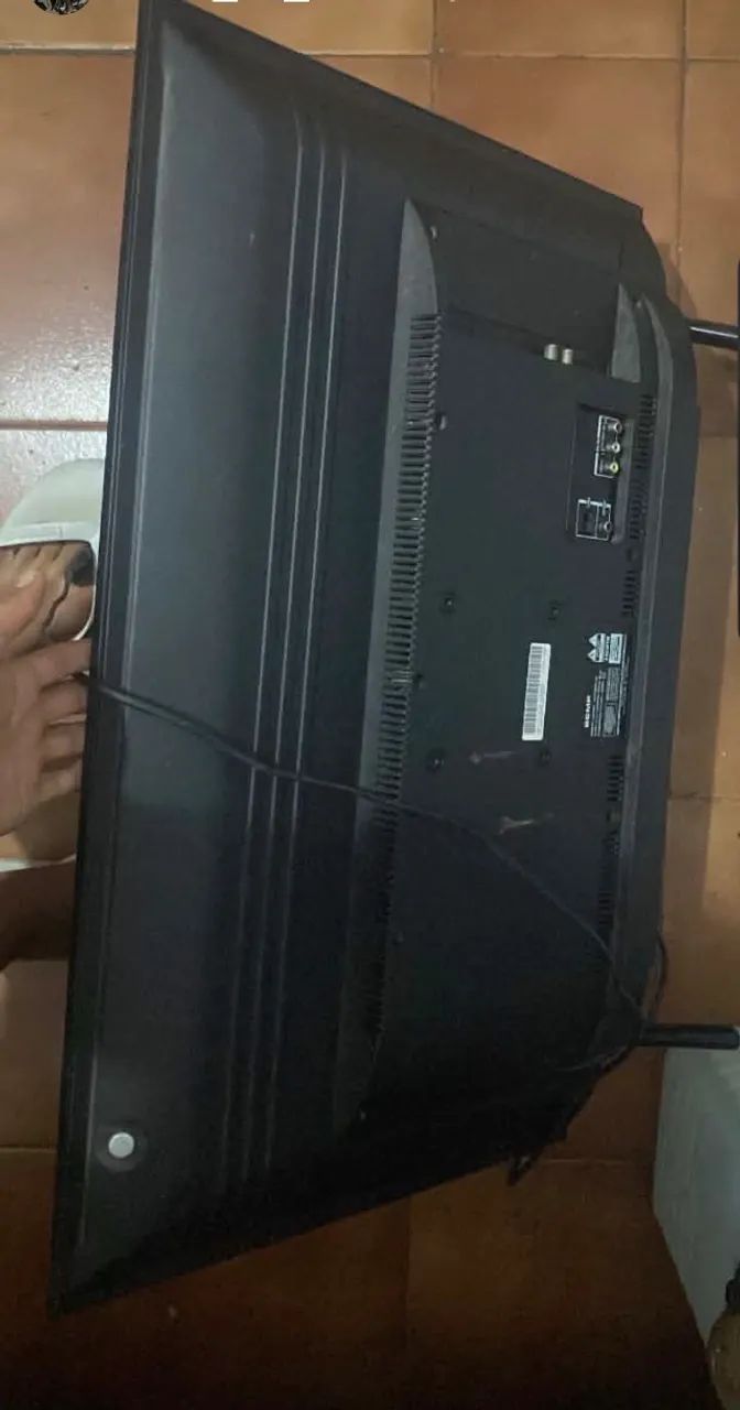 Tv 32 polegadas para retirar peças - Foto 2