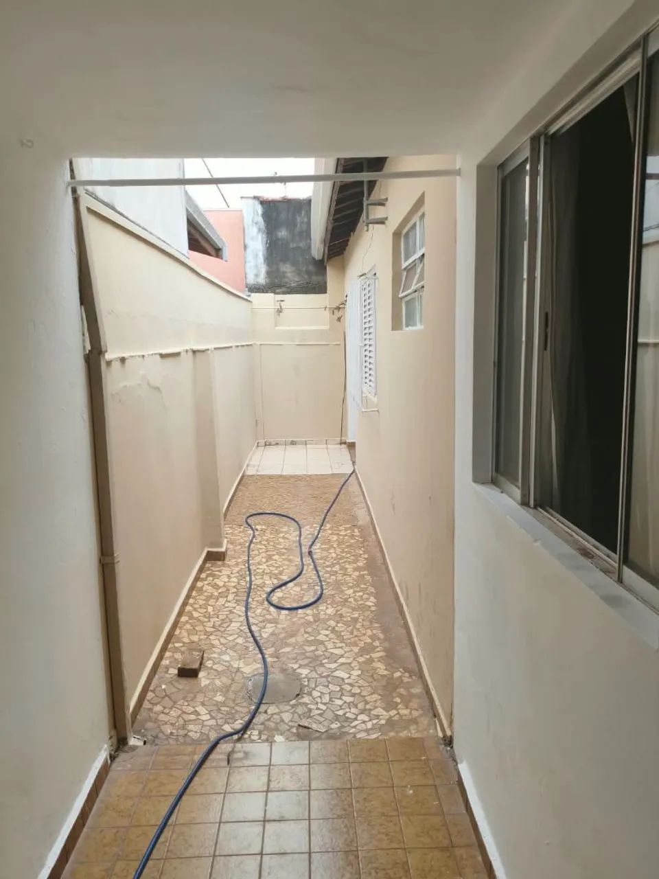 Casa ampla com 2 quartos e garagem ótima localizaçao em Araras  - Foto 5