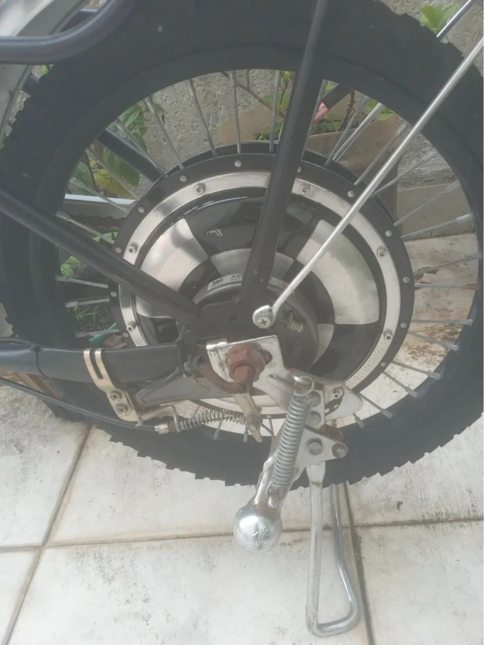 VENDO BICICLETA ELÉTRICA USADA  - Foto 4