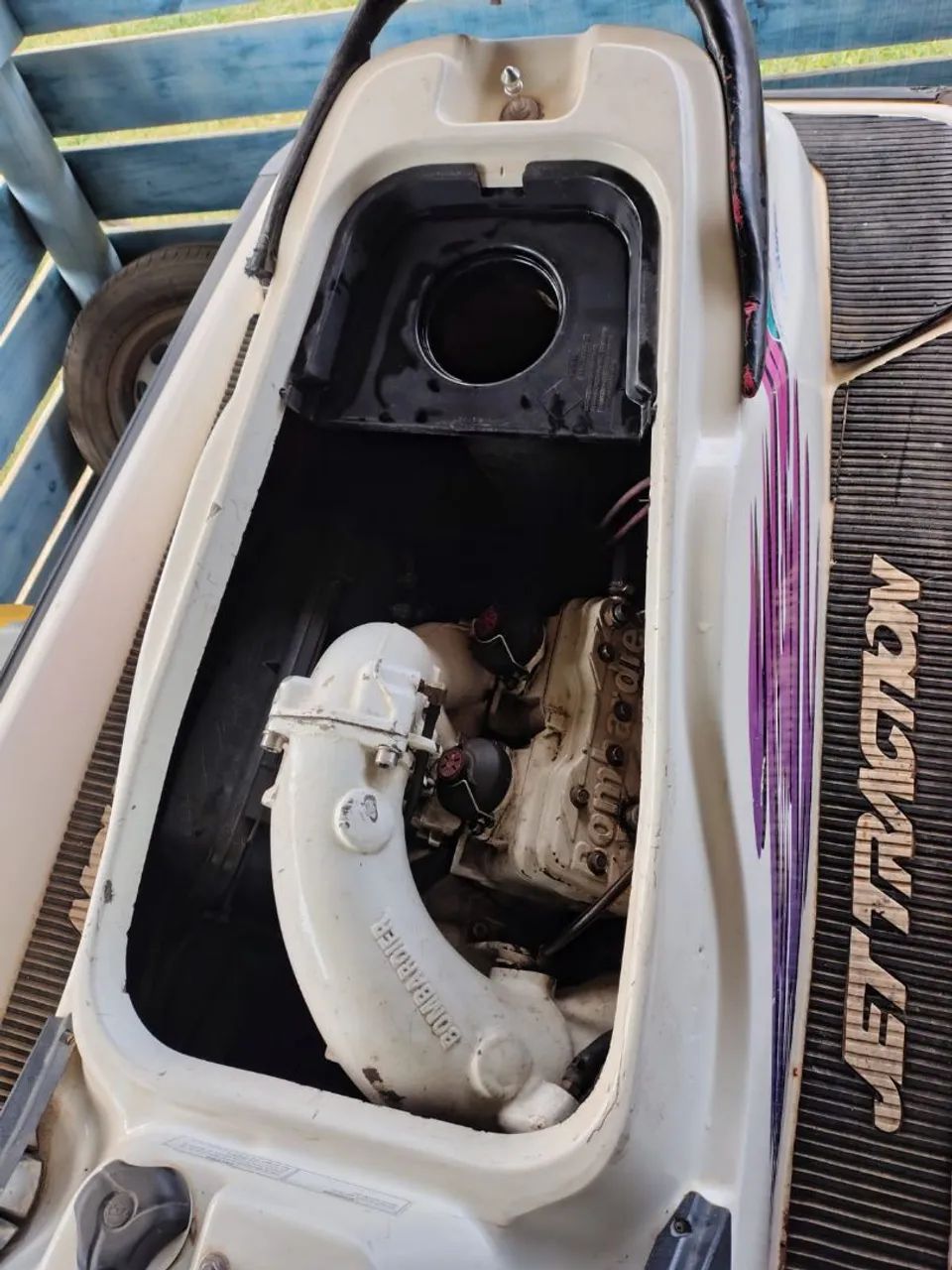 Jet ski e carreta 2001