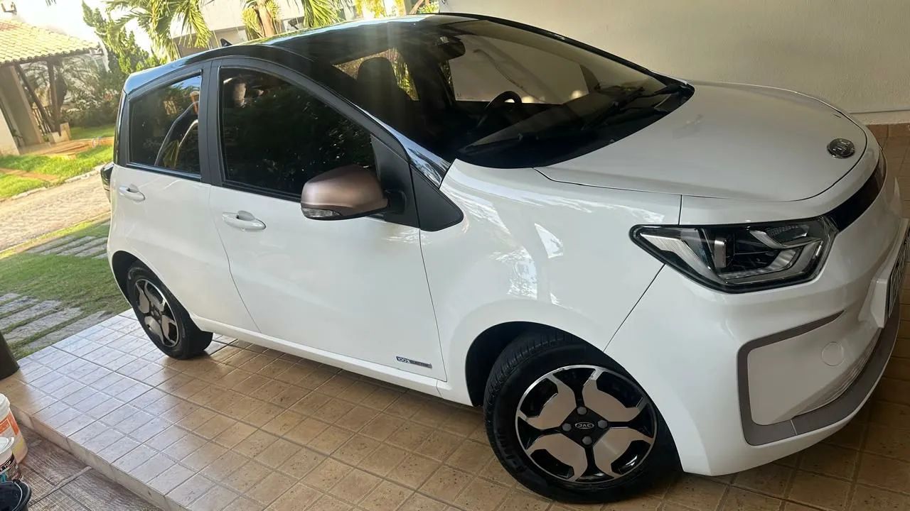 JAC E-JS1 62cv 5P Aut. (elétrico) 2023 - Foto 2