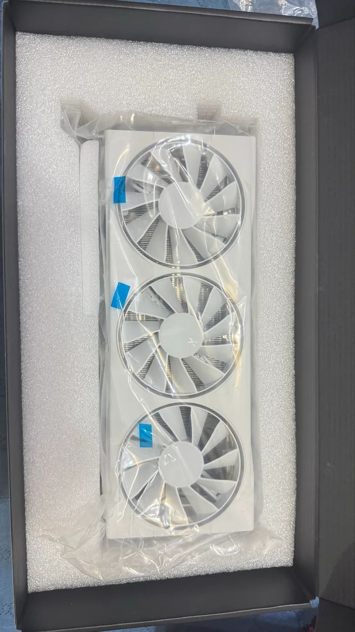Placa de vídeo RX9070XT - Seminova  - Foto 4