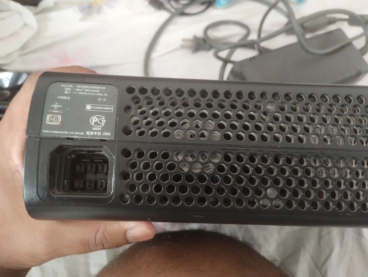 Xbox 360 + Kinect (leitor de disco com defeito) - Foto 4