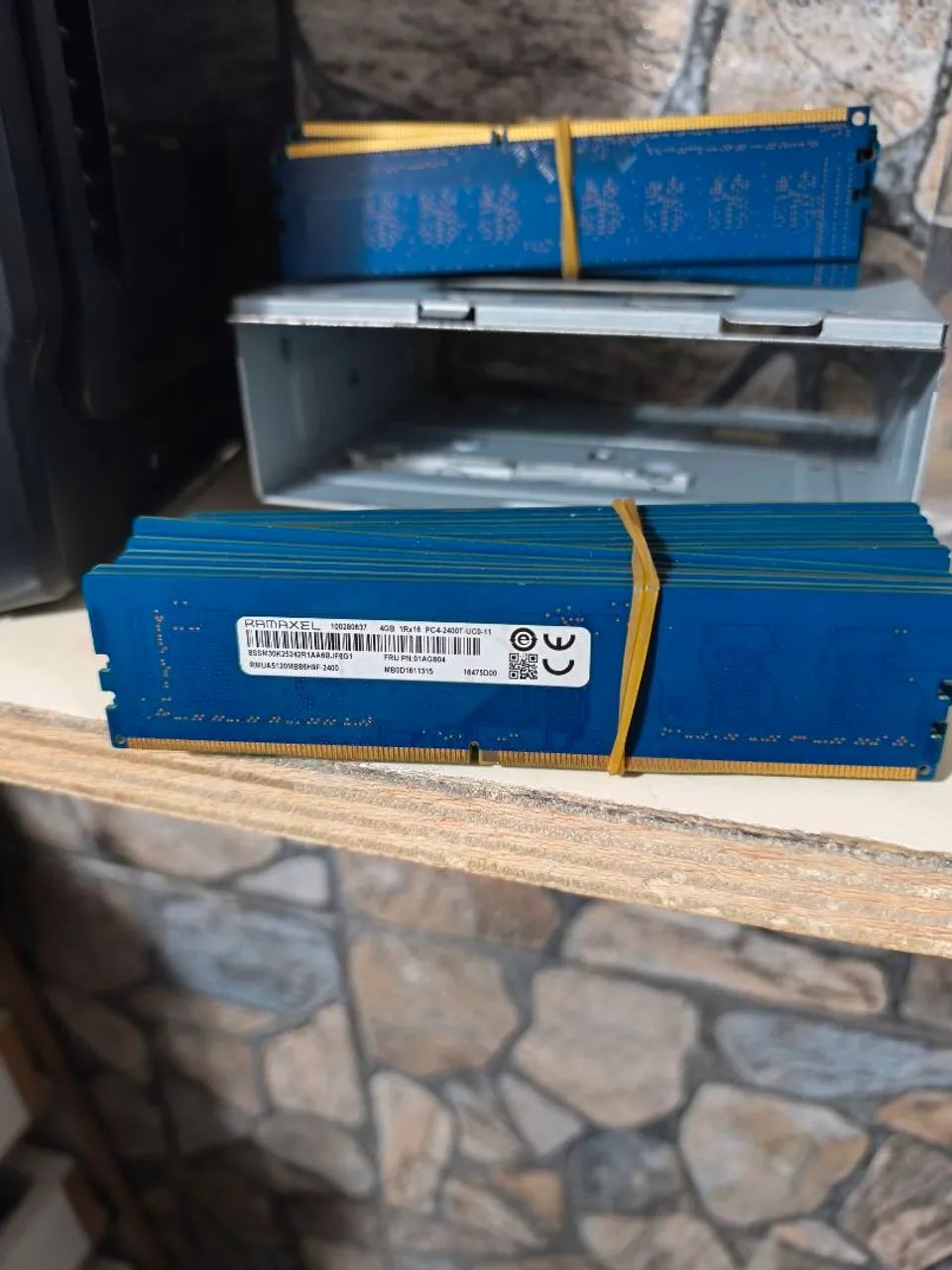 DDR4 4gb 2400Mhz