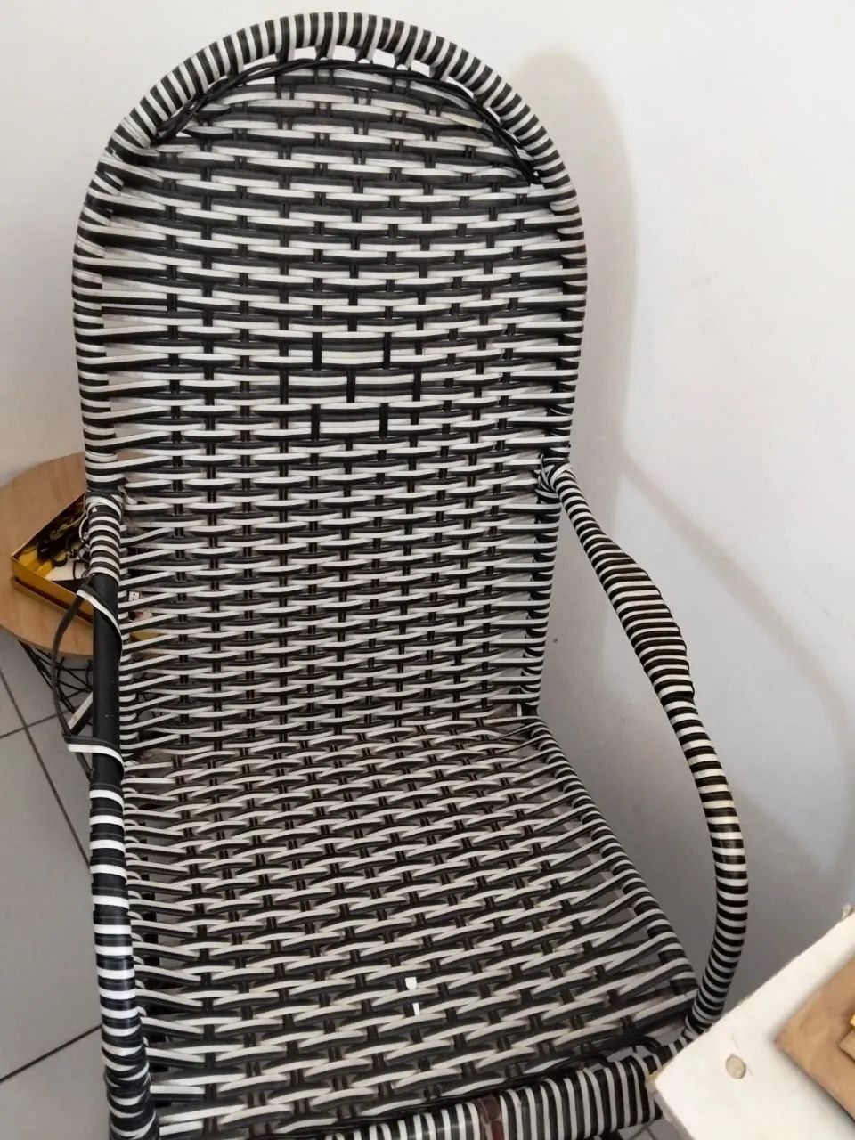 Rocking Chair436600612355450880