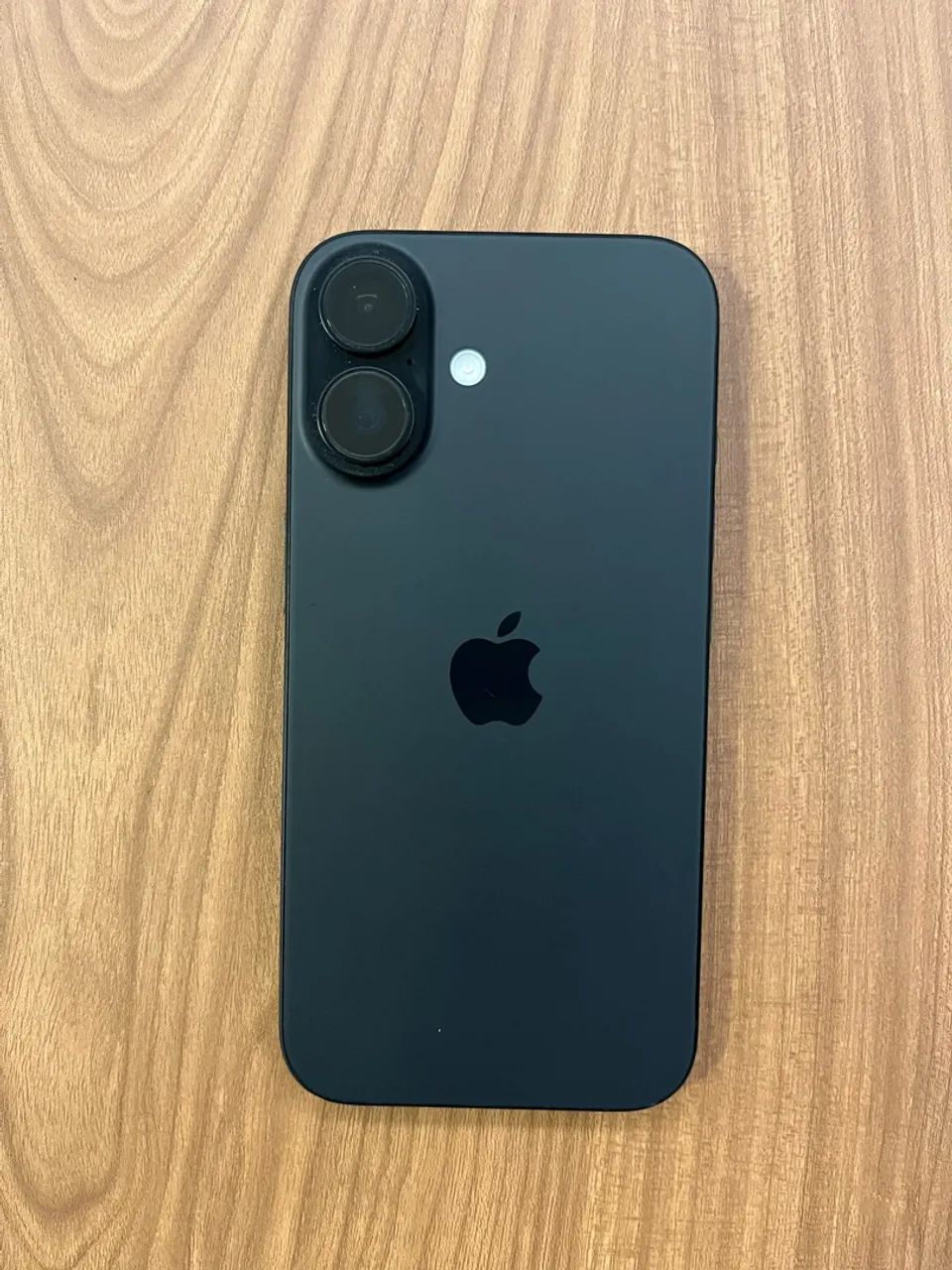 iPhone 16 100% - Foto 2