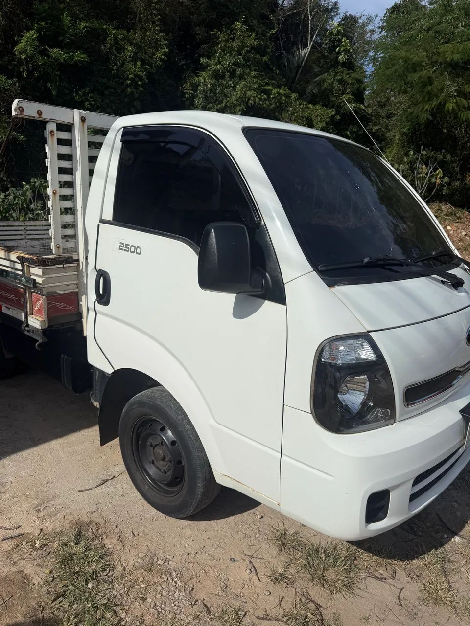 Kia bongo no menor preço 
