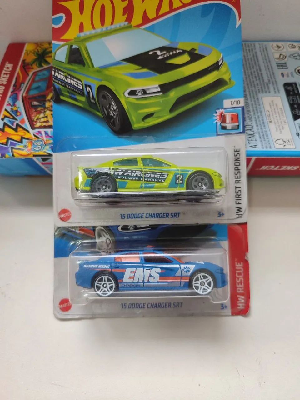 Dupla miniatura Dodge Hotwheels 