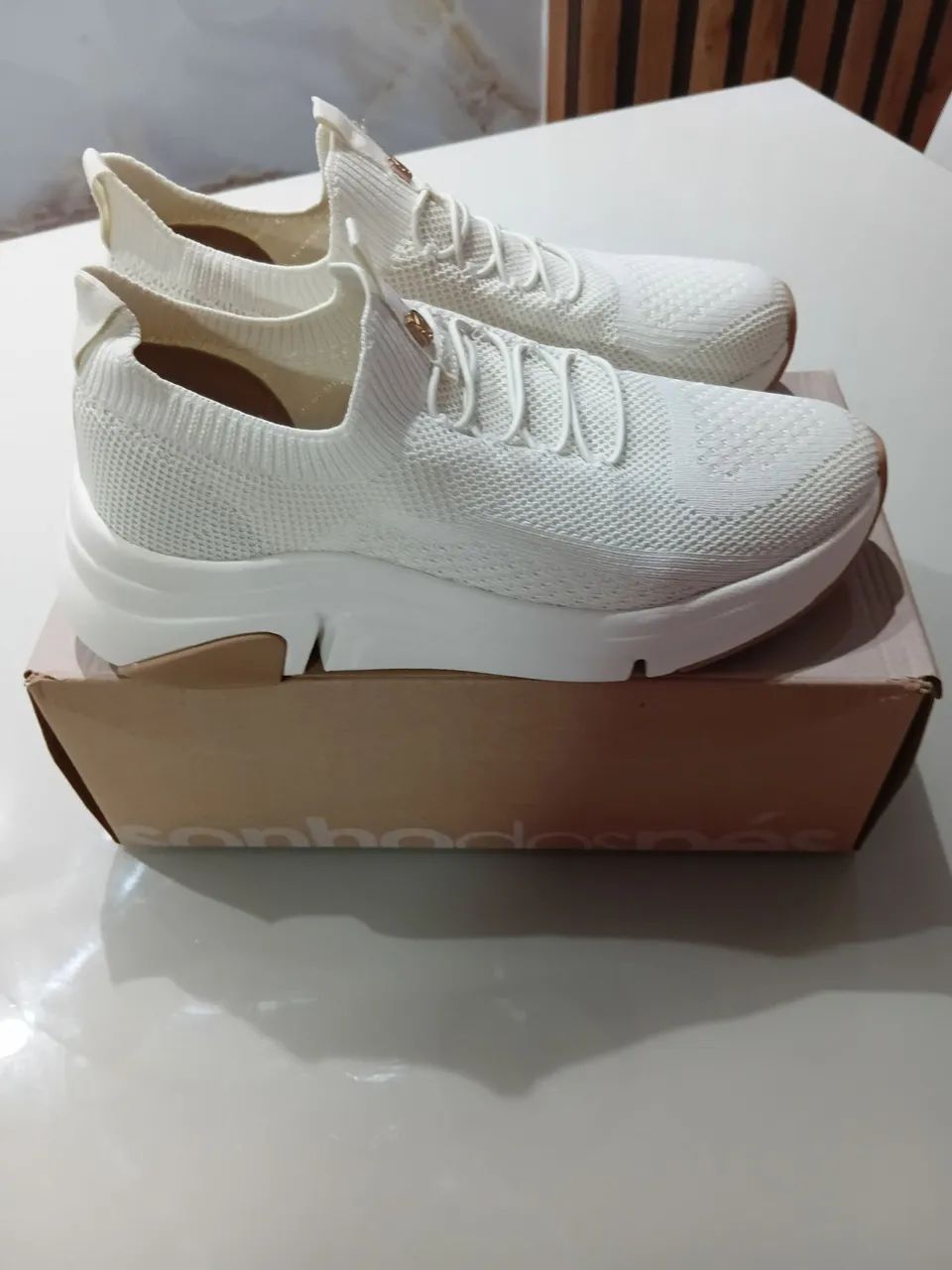 Tenis feminino branco  - Foto 4