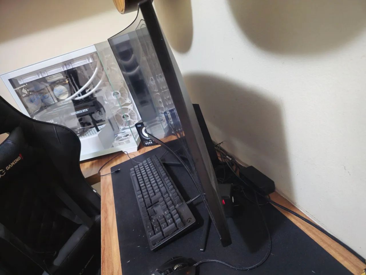 Monitor Gamer MSI G32CQ4 E2, 31.5", 170Hz(Semi novo) - Foto 2