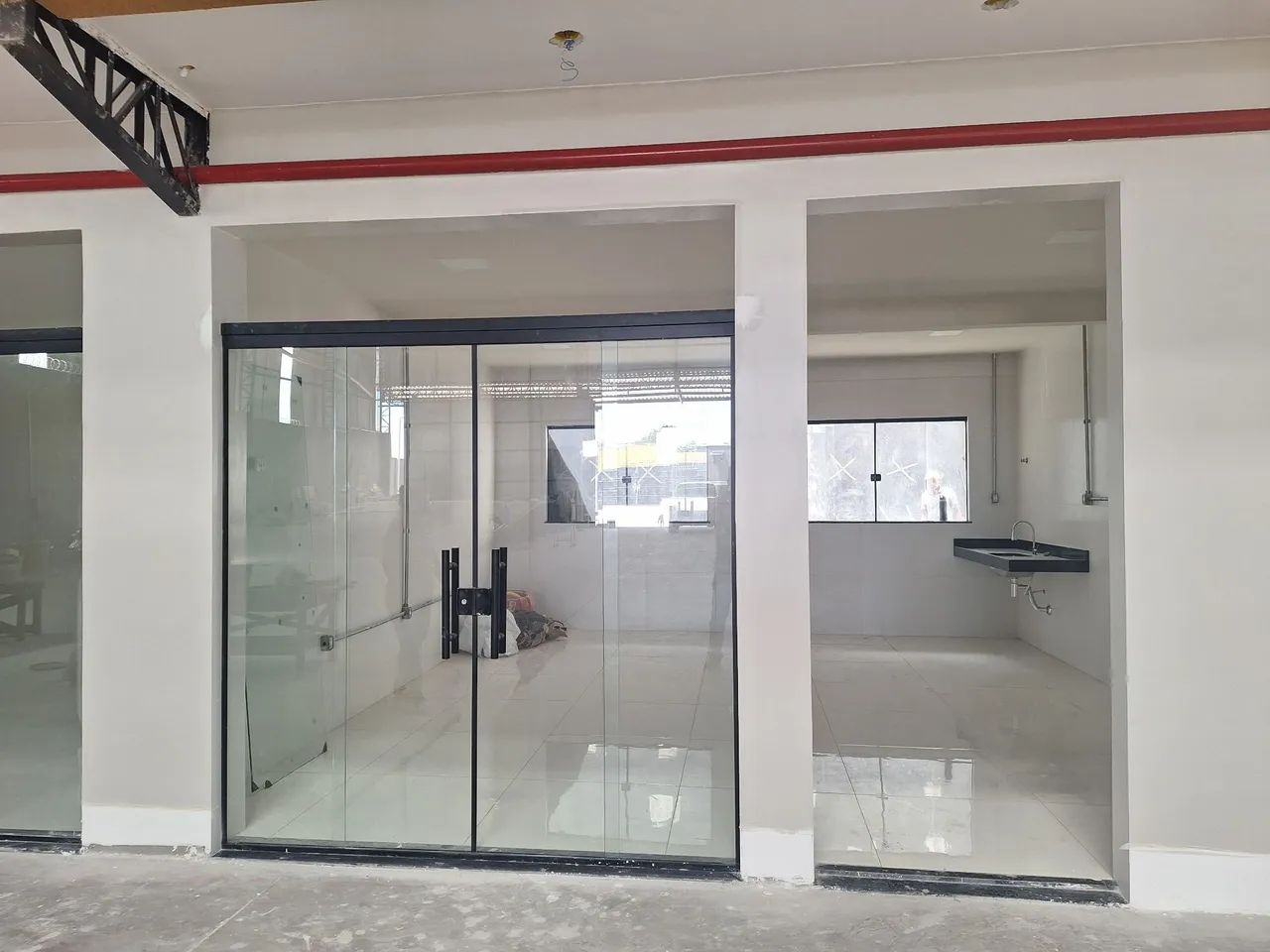 Galpão Industrial com doca e prédio com escritórios 50 mil - Foto 5