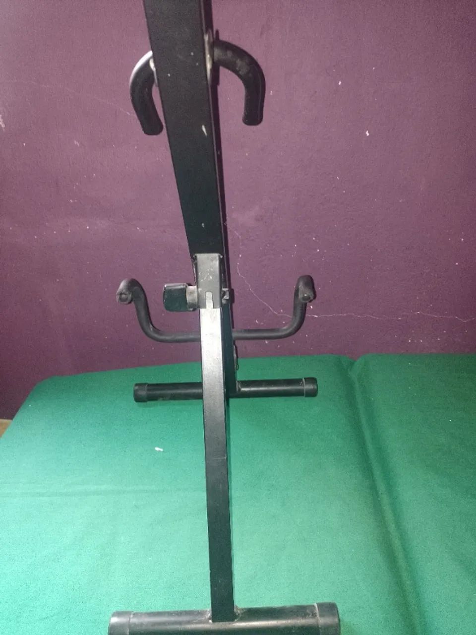 cavalete para guitarra e pindurador de violão o lote  - Foto 3