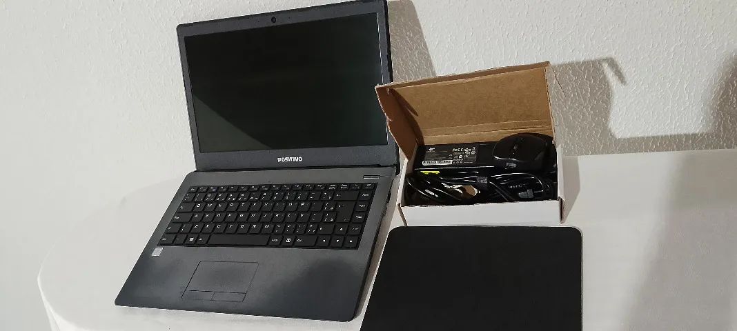 Notebook Positivo N3240 i3 8GB SSD 512GB - Usado Ótimo Estado