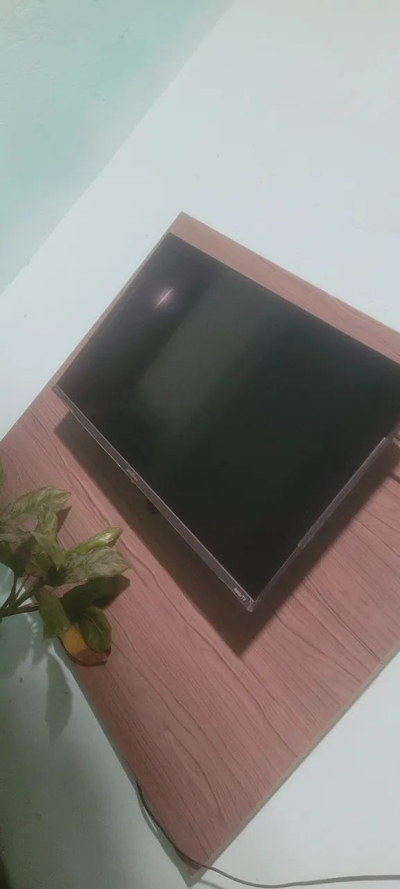 Tv 32pg smart , Britânia 