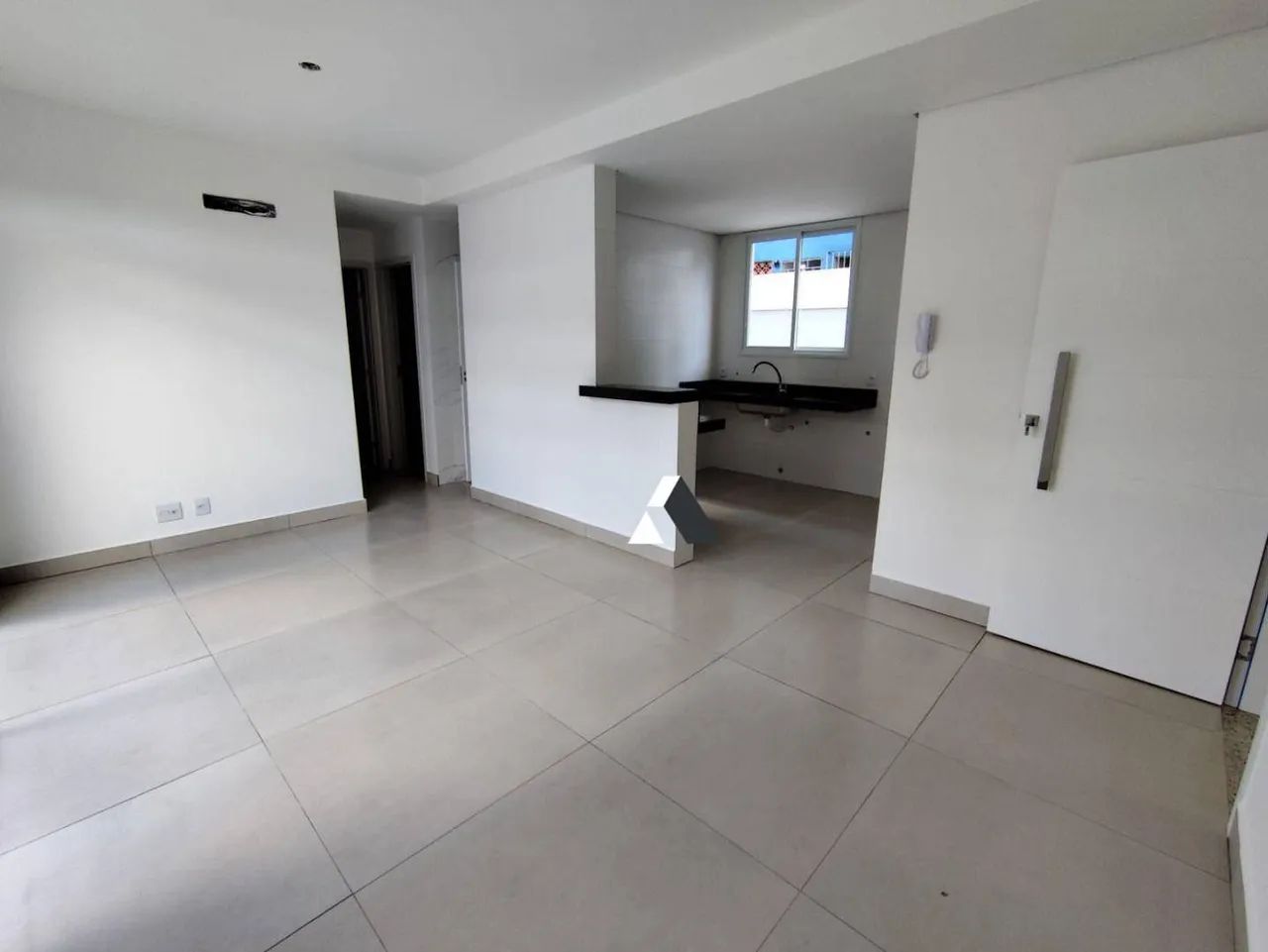 Área Privativa de 157m² no Padre Eustáquio