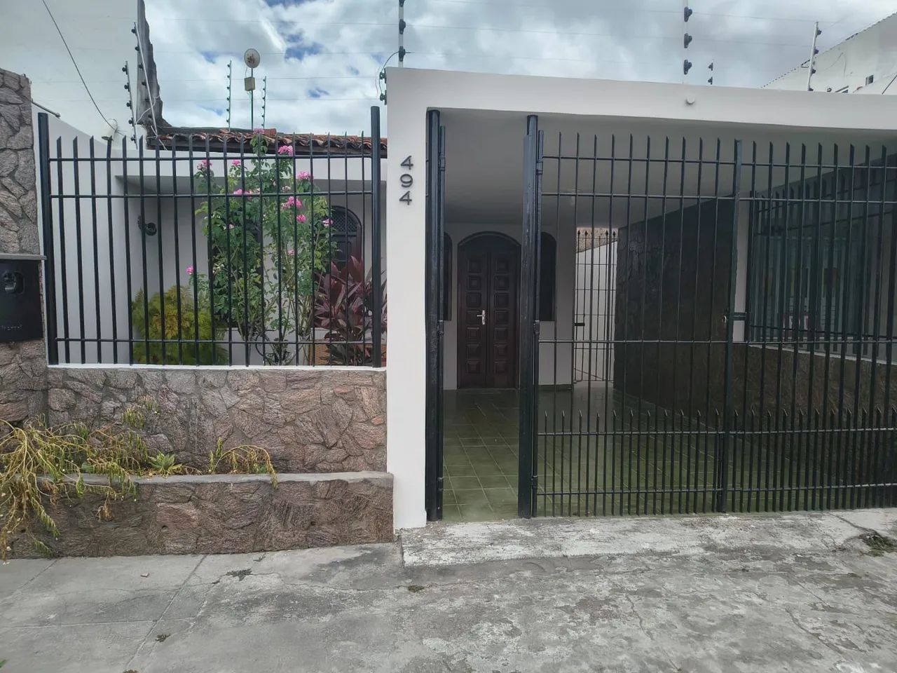 Casa no Ponto Central ReformadaVENDA