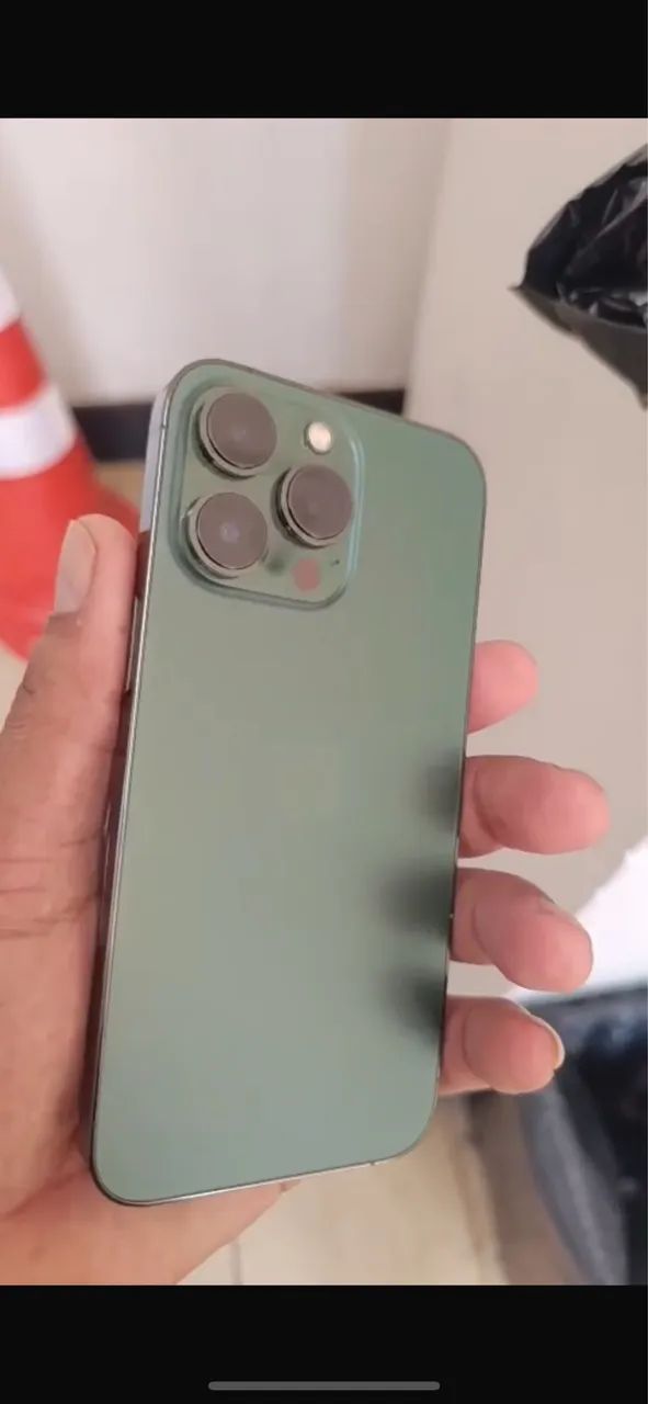 Edição Rara: iPhone 13 Pro 1 TB Verde-Alpino ?