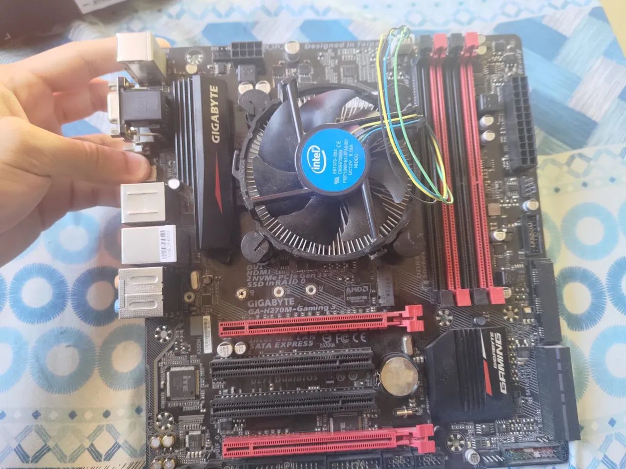 Intel i7 7700 + h270m gaming - Foto 3