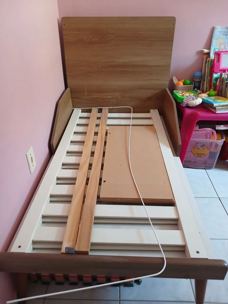 Berço Vira Cama Retrô