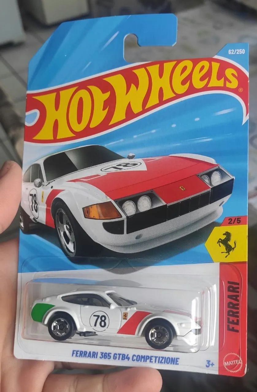 Hot Wheels Ferrari 365 GTB4