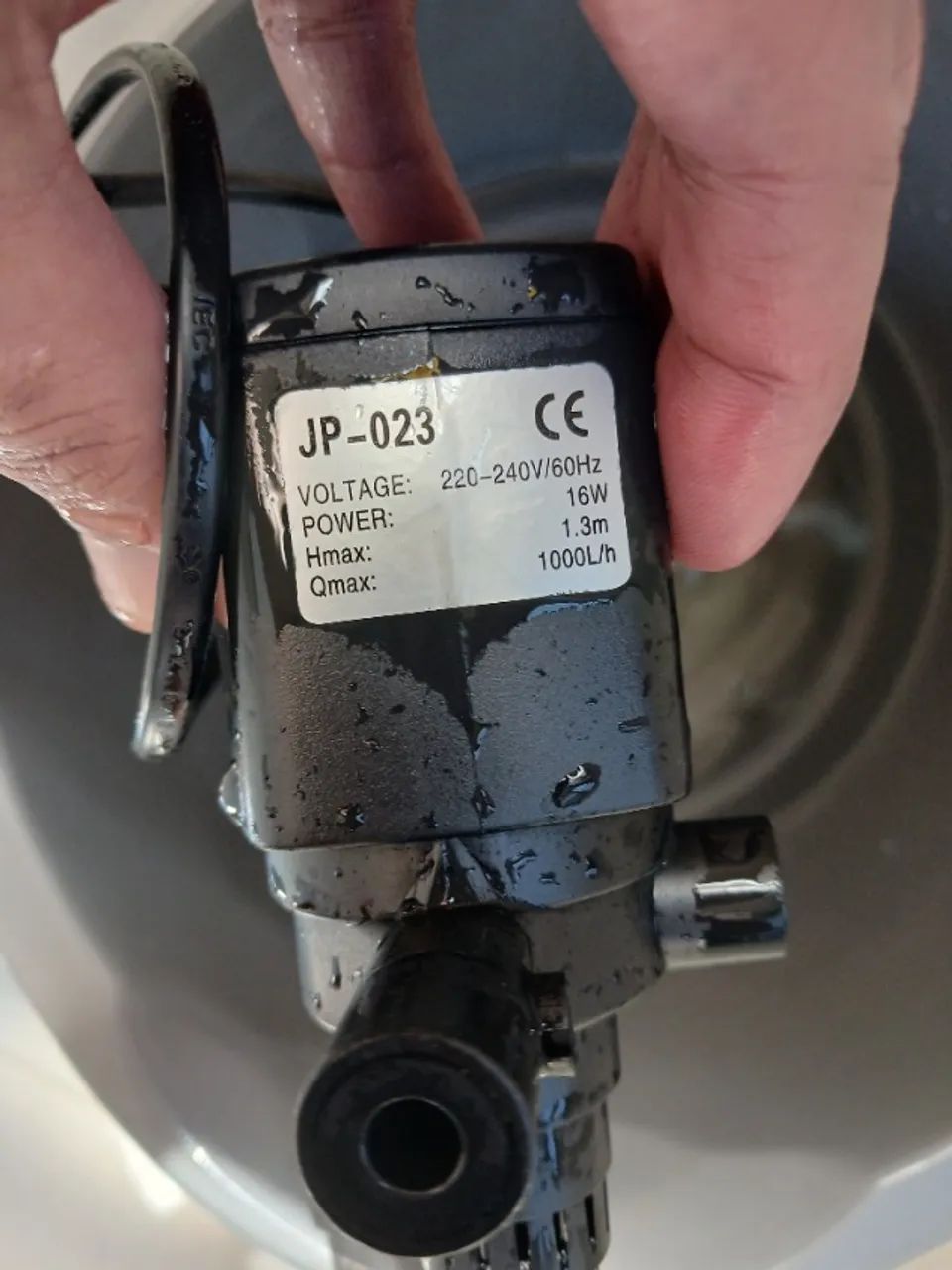 Bomba Submersa 1000L/h Semi Nova - Econômica e Silenciosa (16W) - Foto 2