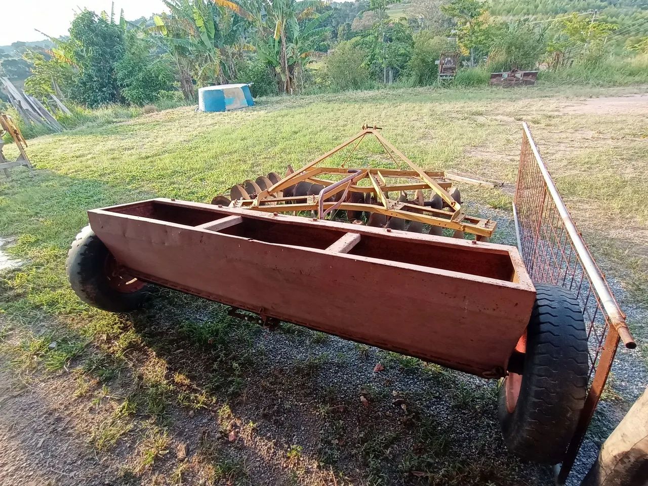 Calcariadeira de trator 