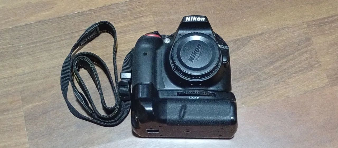 Nikon D 3300 