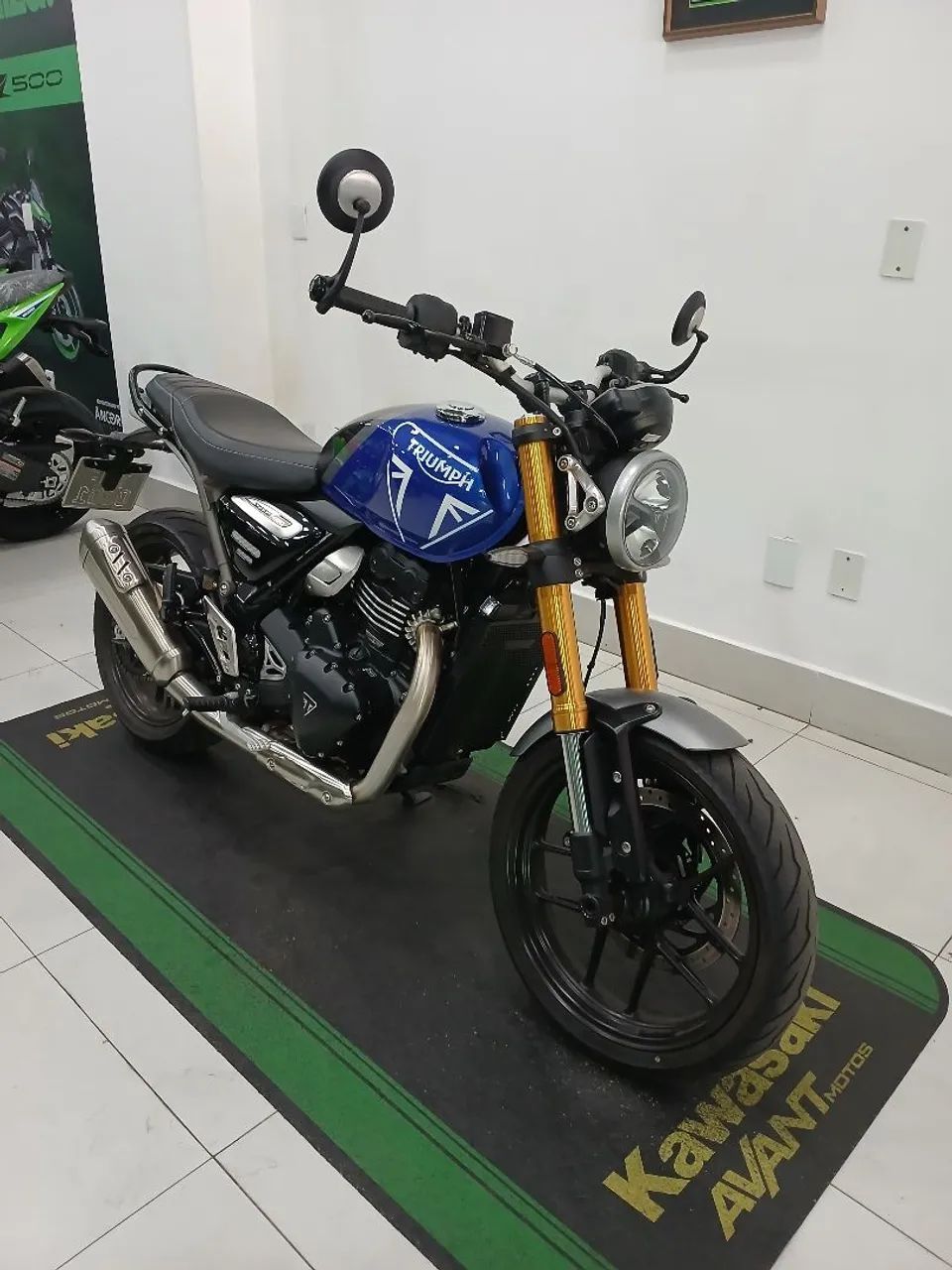 TRIUMPH SPEED 400 - Foto 2