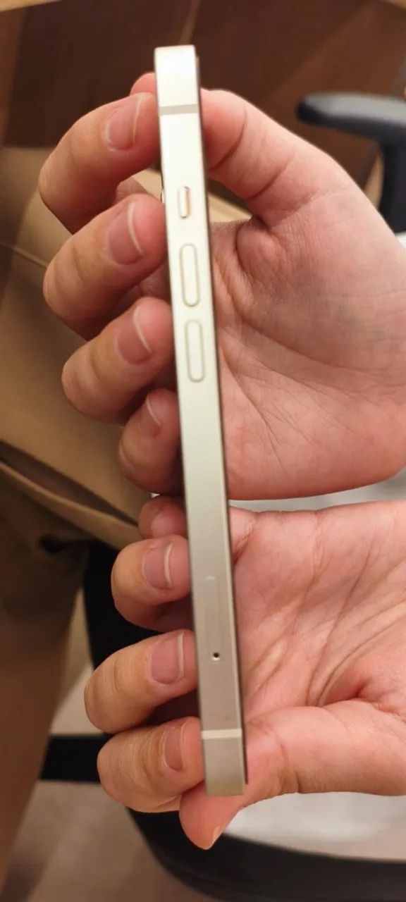 IPHONE 13 128gb - SEM MARCAS DE USO  - Foto 5