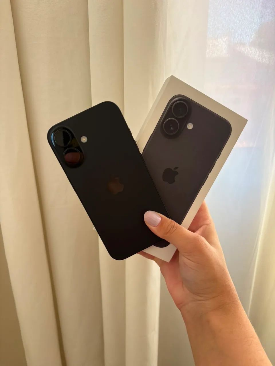 iPhone 16 128GB