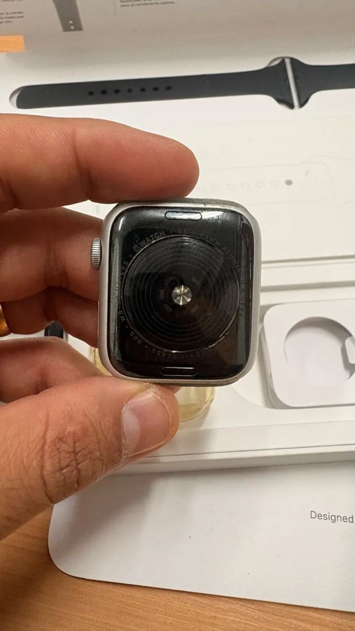 Apple Watch SE silver 44mm - Foto 4
